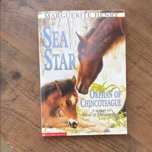 Sea Star: Orphan of Chincoteague Book